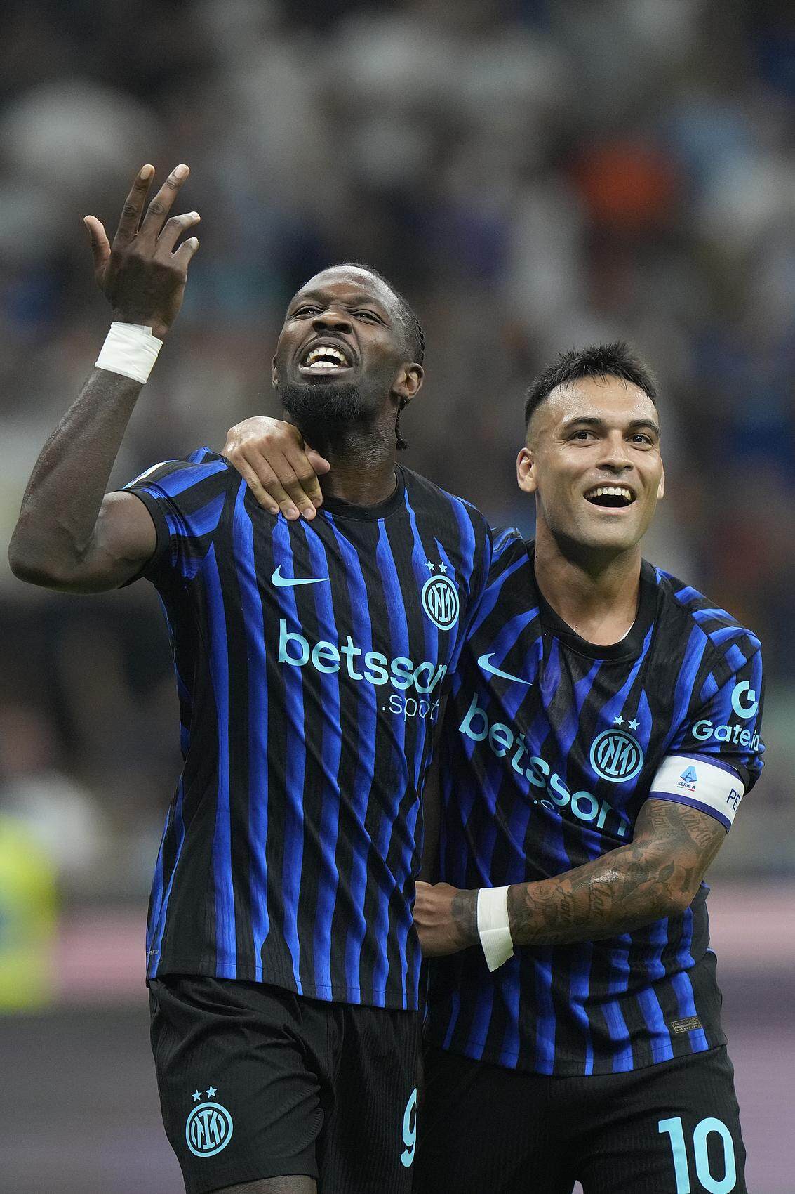 劳塔罗的锋 劳塔罗的锋