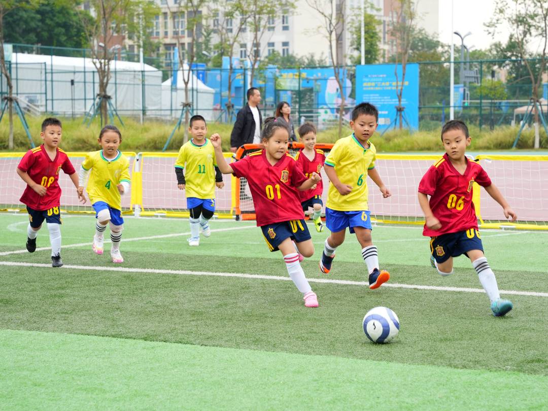 规模创新高 规模创新高