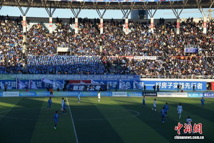 凌晨还在朋, 赛场内外的, 决赛点燃科 凌晨还在朋, 赛场内外的, 决赛点燃科